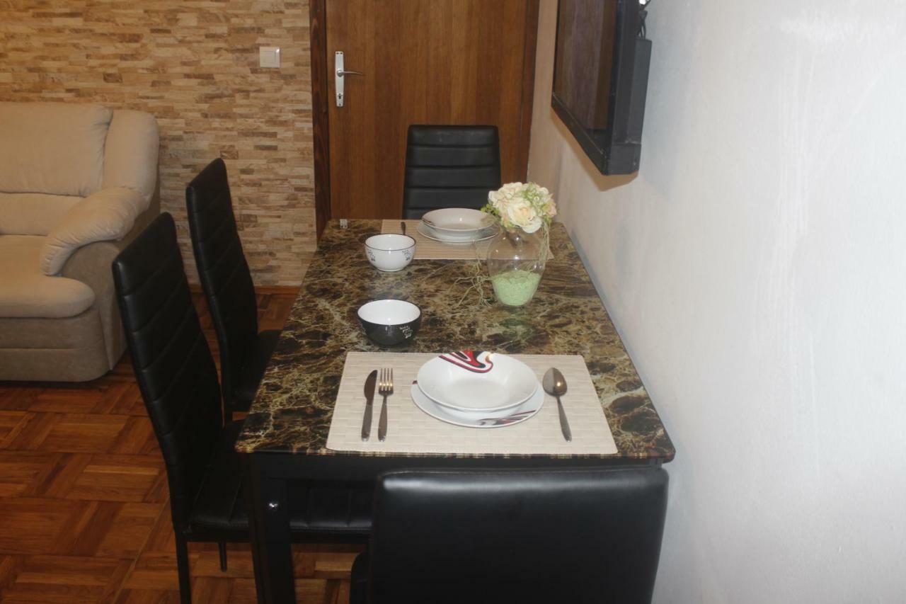 Apartman Jadranka Njivice Exterior photo